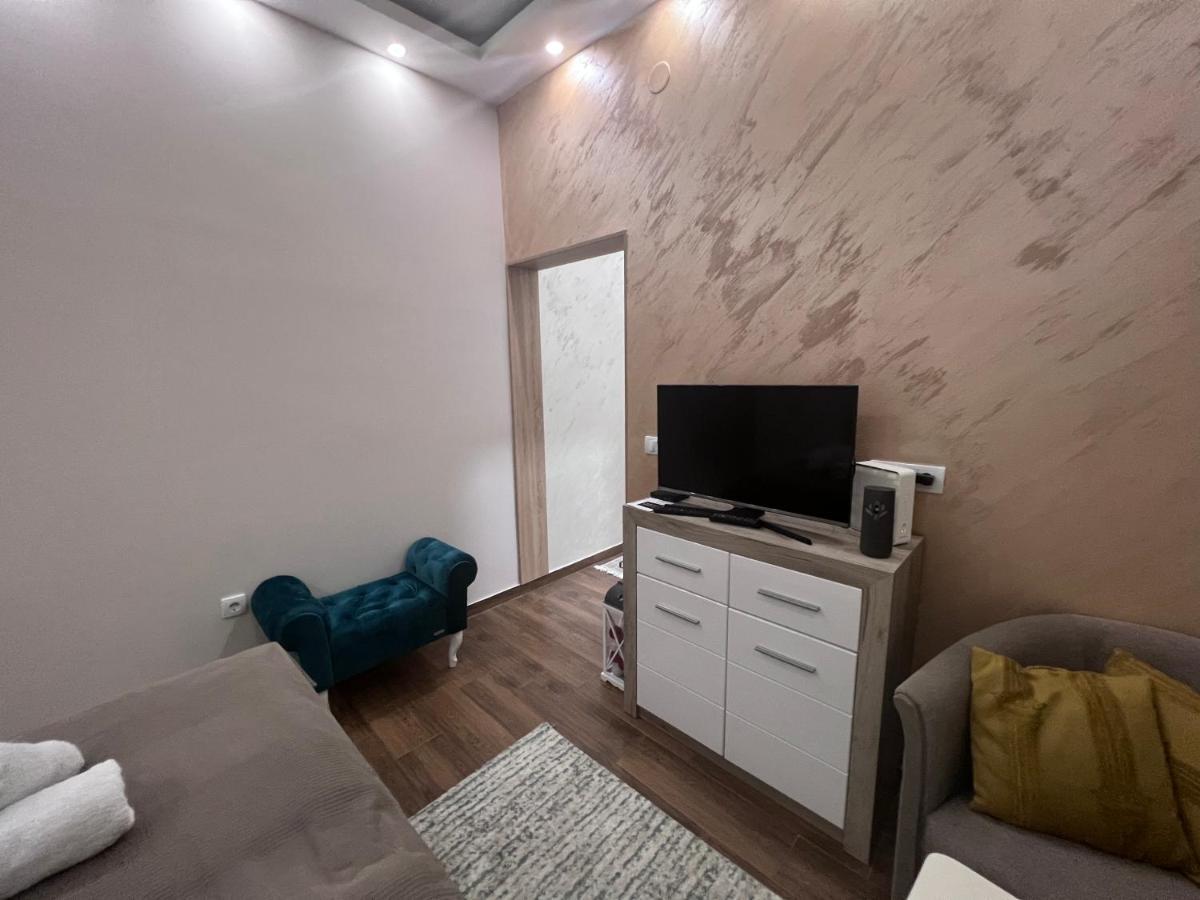Apartment Nora Белград Экстерьер фото